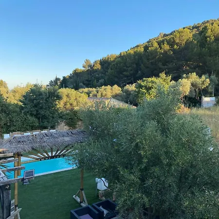 度假居 Avec Piscine